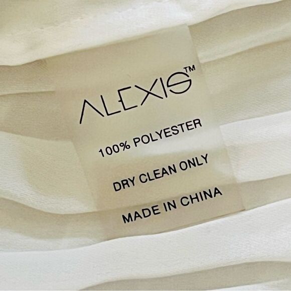 Alexis Fully Pleated Crepe Blouse Oversized Size Small White Long Sleeve Top - Picture 10 of 10